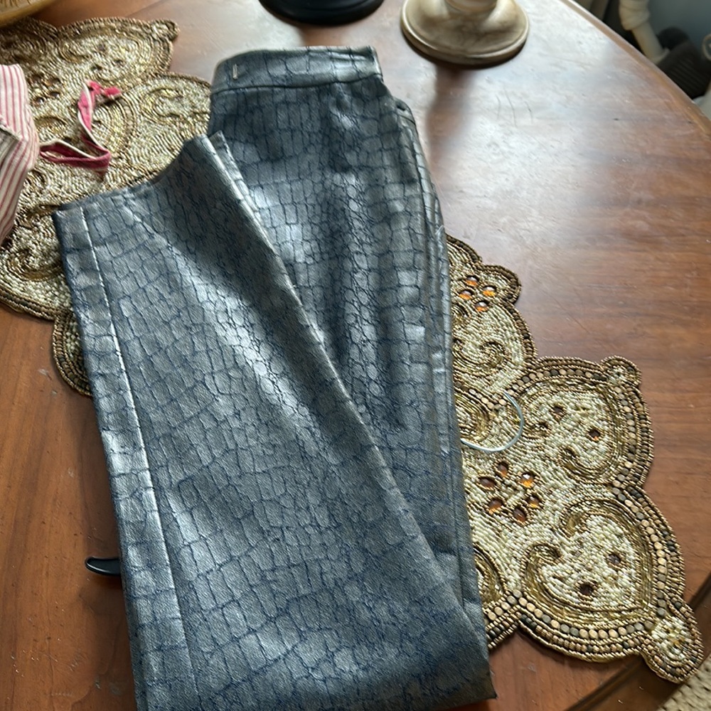 Cynthia Rowley size for $249 regular price new with tag - Picture 2 of 10